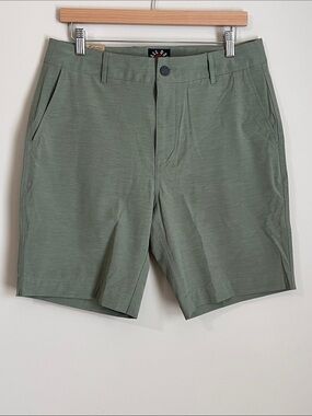 Faherty All Day Shorts Mens Size 32 x 9 Green Belt Loops New With Tags